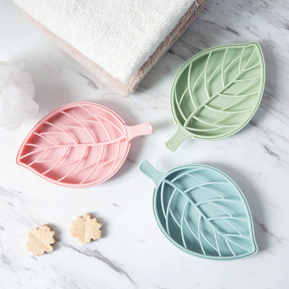 3 Colors Leaf Shape Soap Holder Non Slip Soap Box Toilet Shower Tray Draining Rack Bathroom Gadgets Soap Dish Soap Tray Holde